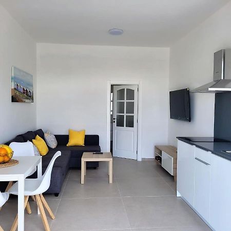 Apartamentos Falcon Tinajo Ngoại thất bức ảnh