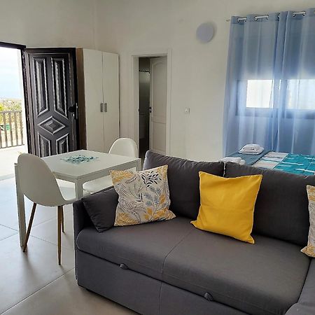 Apartamentos Falcon Tinajo Ngoại thất bức ảnh