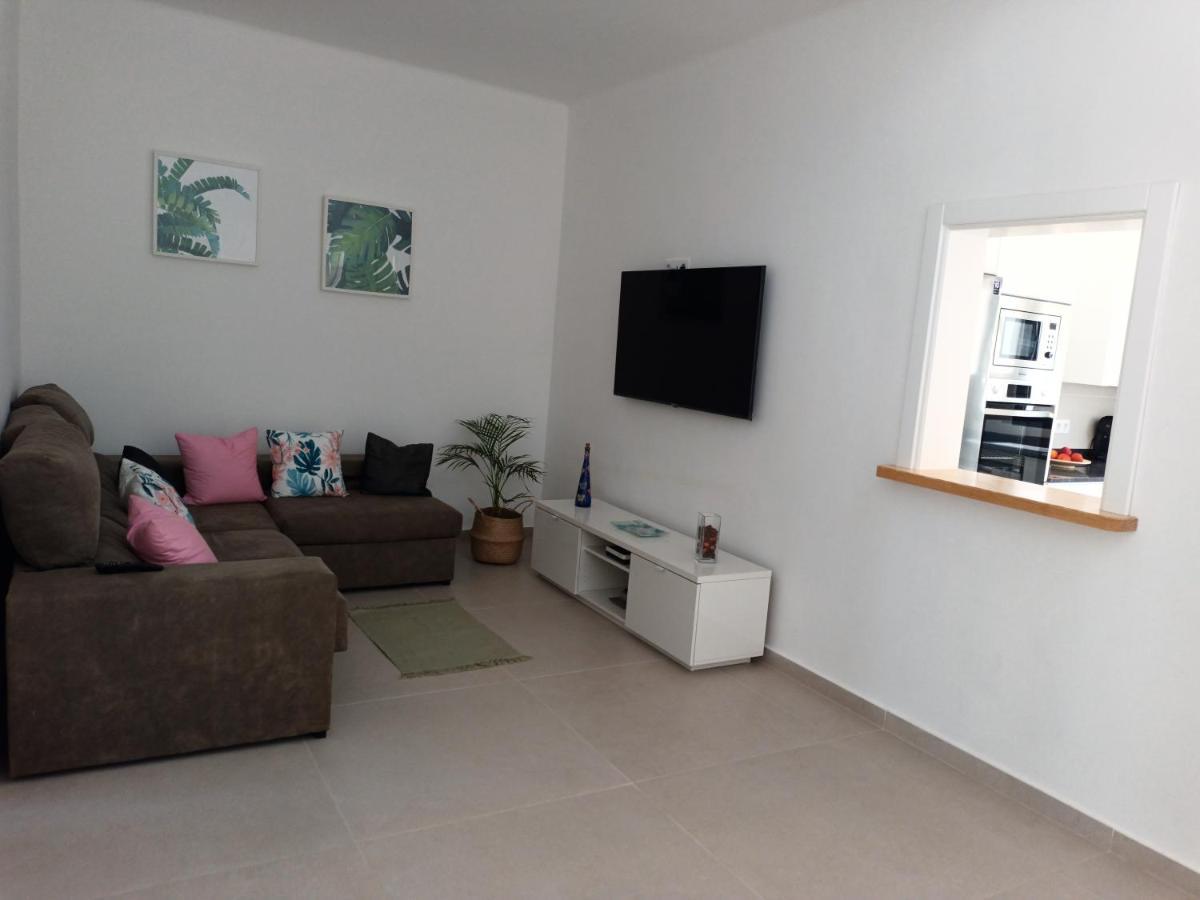 Apartamentos Falcon Tinajo Ngoại thất bức ảnh