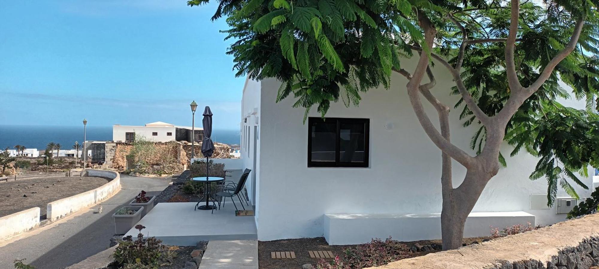 Apartamentos Falcon Tinajo Ngoại thất bức ảnh